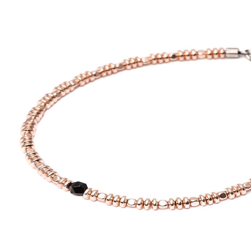 MEG NECKLACE IN GOLD COLOR