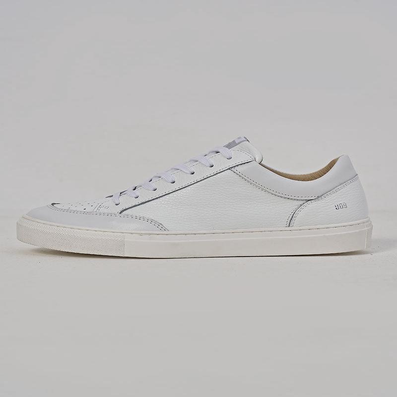 009 HAMMERED SNEAKERS IN WHITE