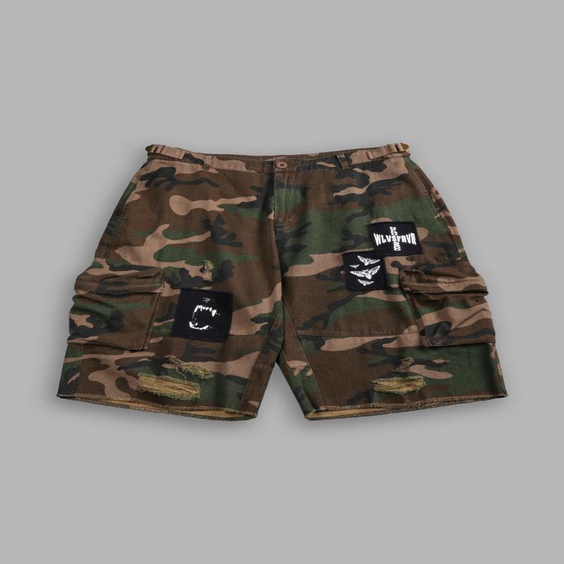 Patched Wolf Chopper Duke Cargo Shorts in Woodland Camo
