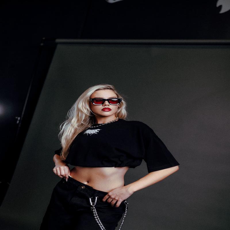 Forged From Iron Bungee Cropped Tee in Black
