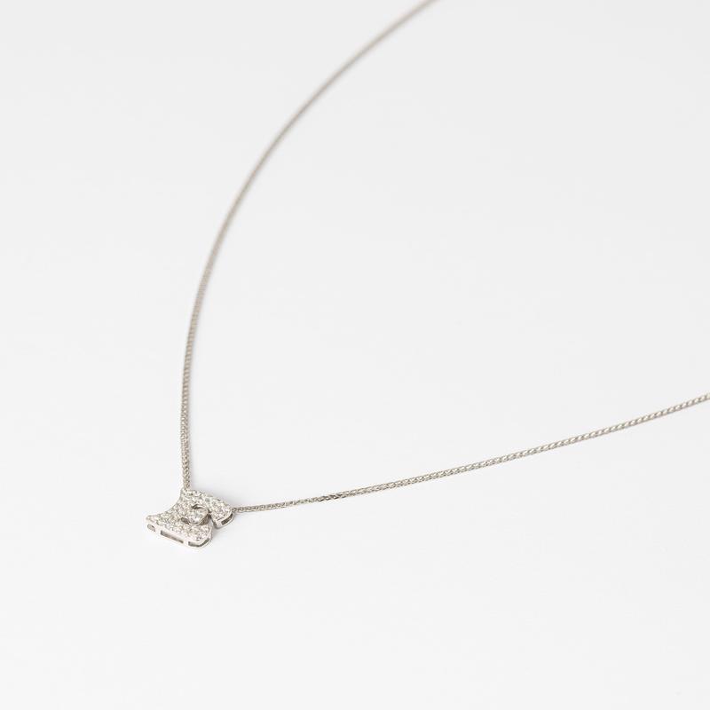EMILY NECKLACE IN SILVER WITH LETTER