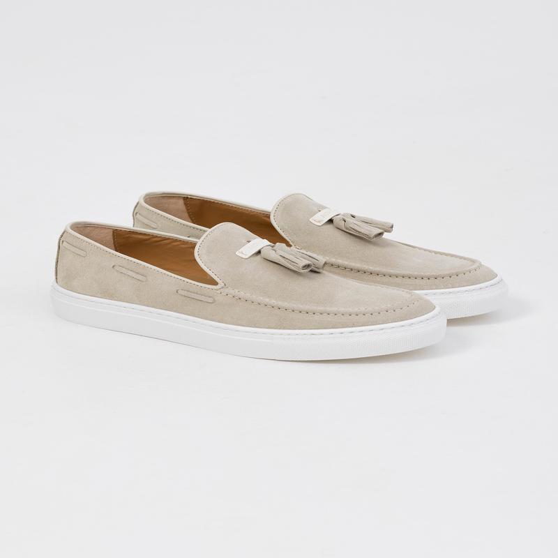 SLIP-ON CRUST LEATHER IN SAND