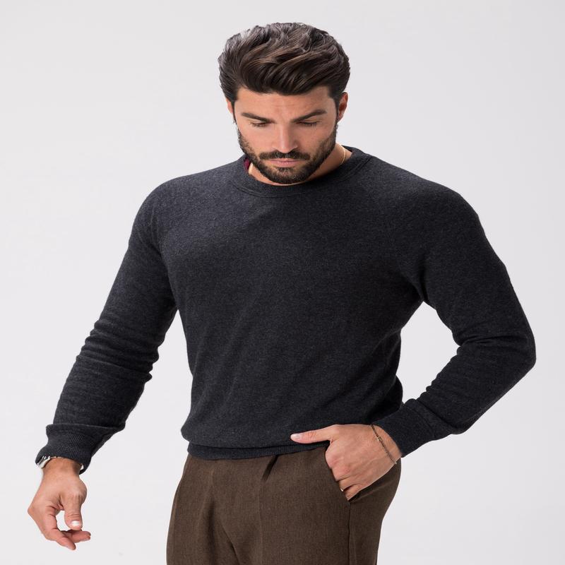 WOOL CREWNECK SWEATER IN ANTHRACITE