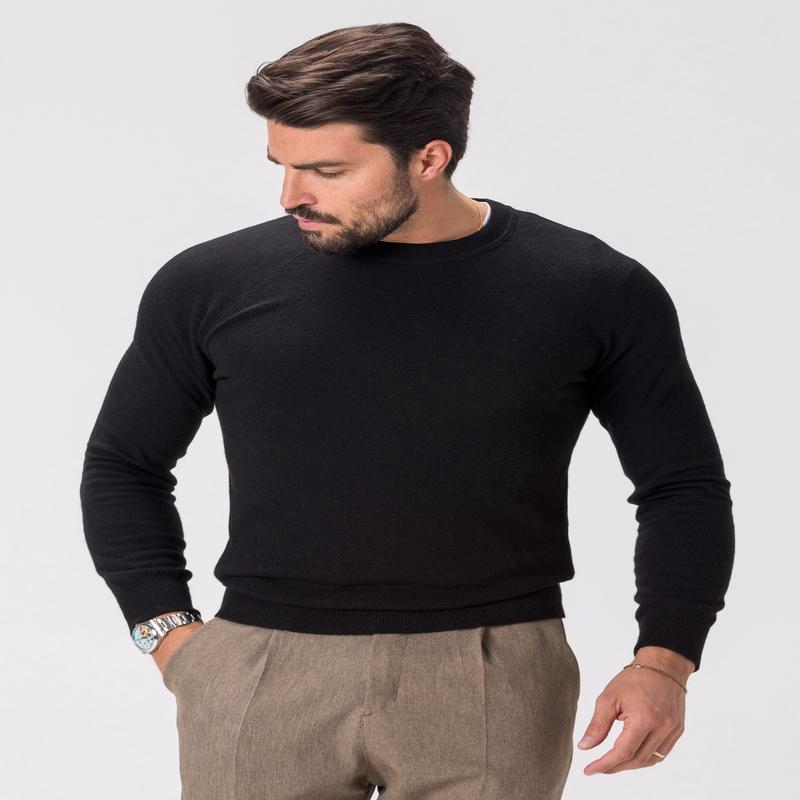 WOOL CREWNECK SWEATER IN BLACK