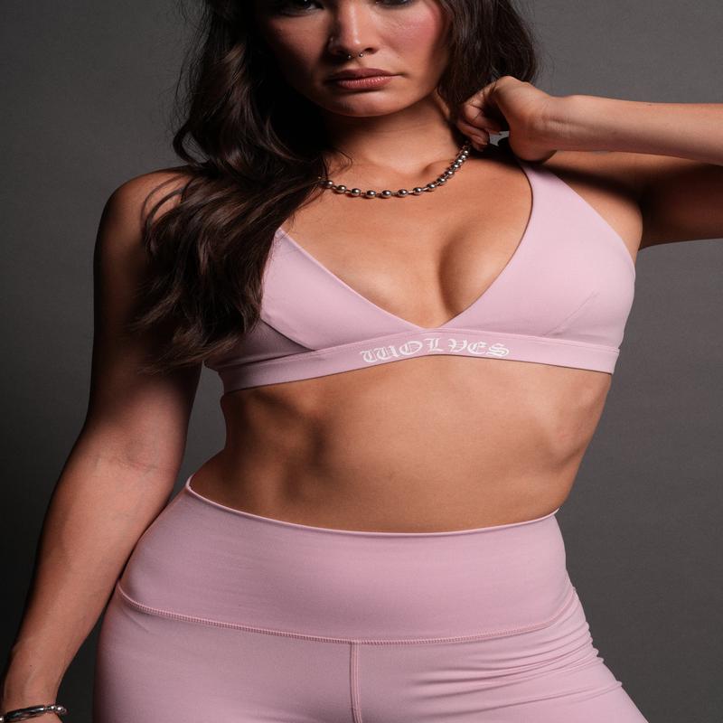 She Chopper V Sports Bra in Pink Dust