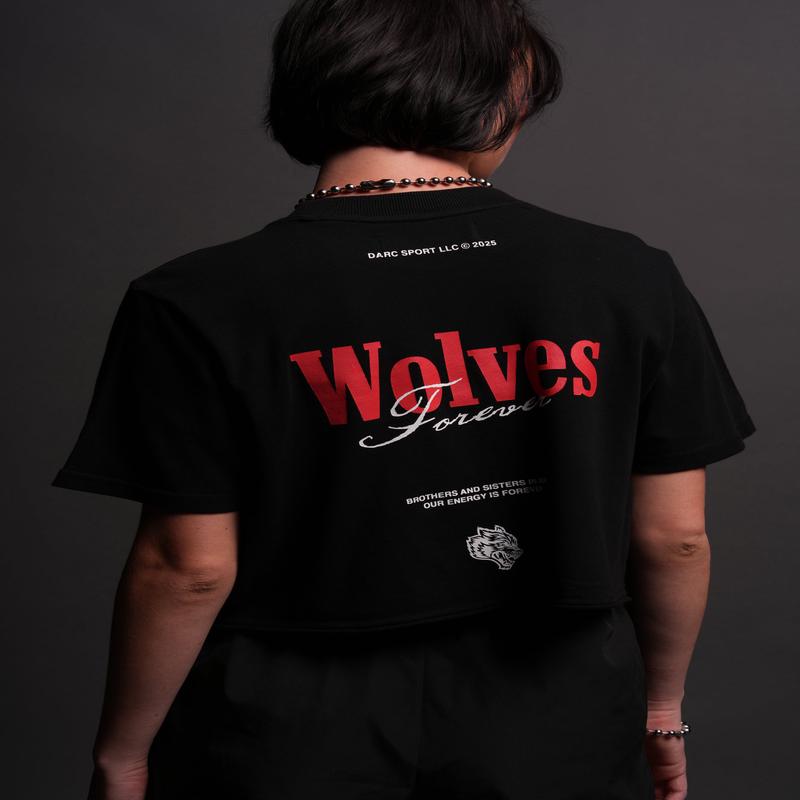 She Wlvs "Premium" (Cropped) Tee in Black