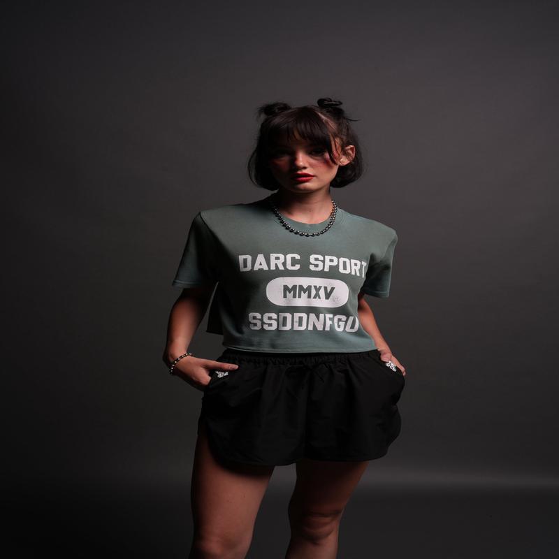 Wolves Forever "Premium" (Cropped) Tee in Hunter Green Driftwash