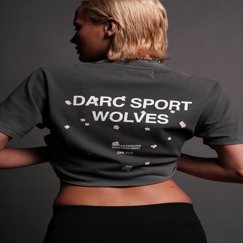 Darc Sport Wolves Blossom "Premium" (Cropped) Tee in Wolf Gray