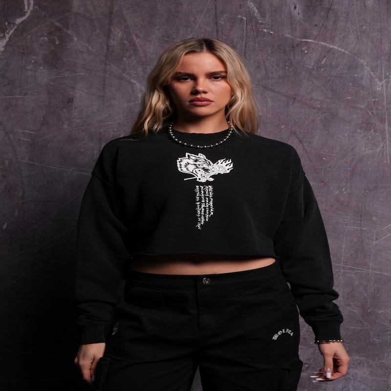 Eternal Fire London (Cropped) Crewneck in Black