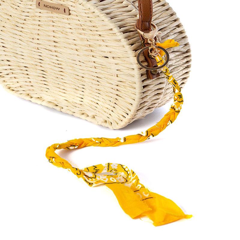 LUNA KEYCHAIN IN YELLOW