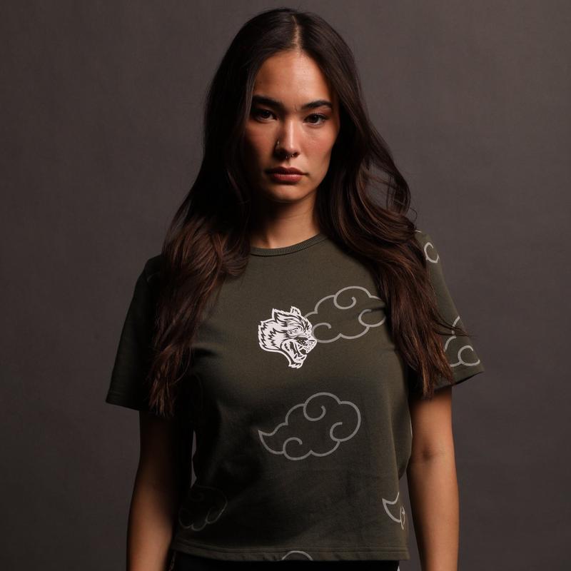 Floating "Timeless" Tee in Pine Green