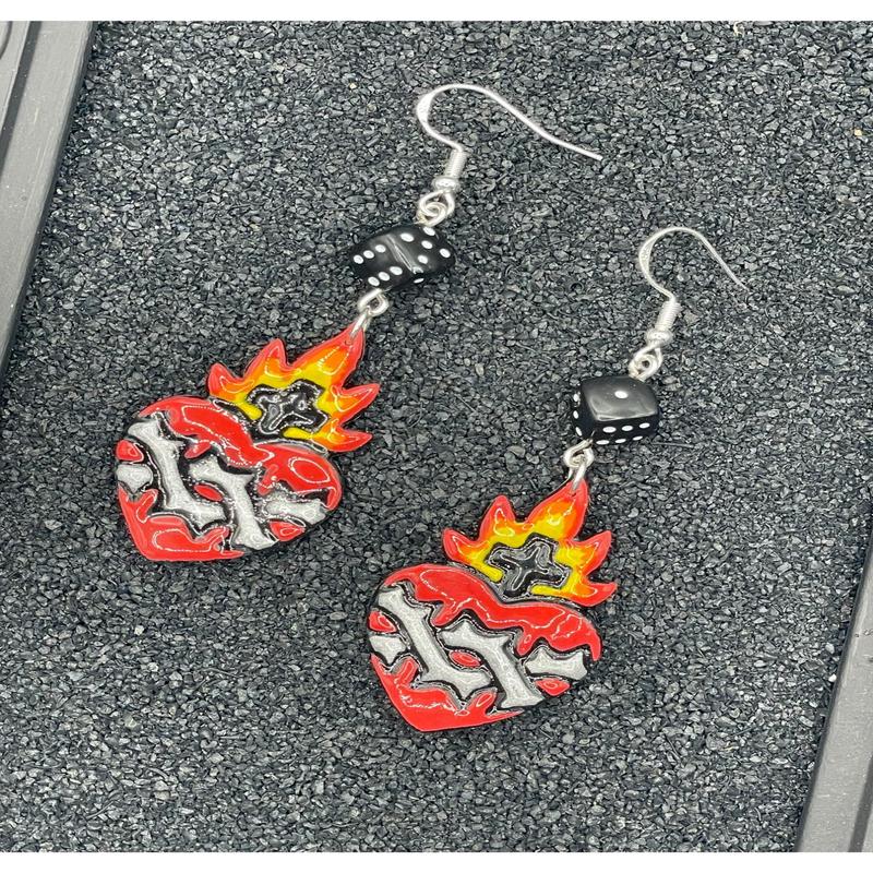Tattoo Love Sacred Heart Barbed Wire Earrings
