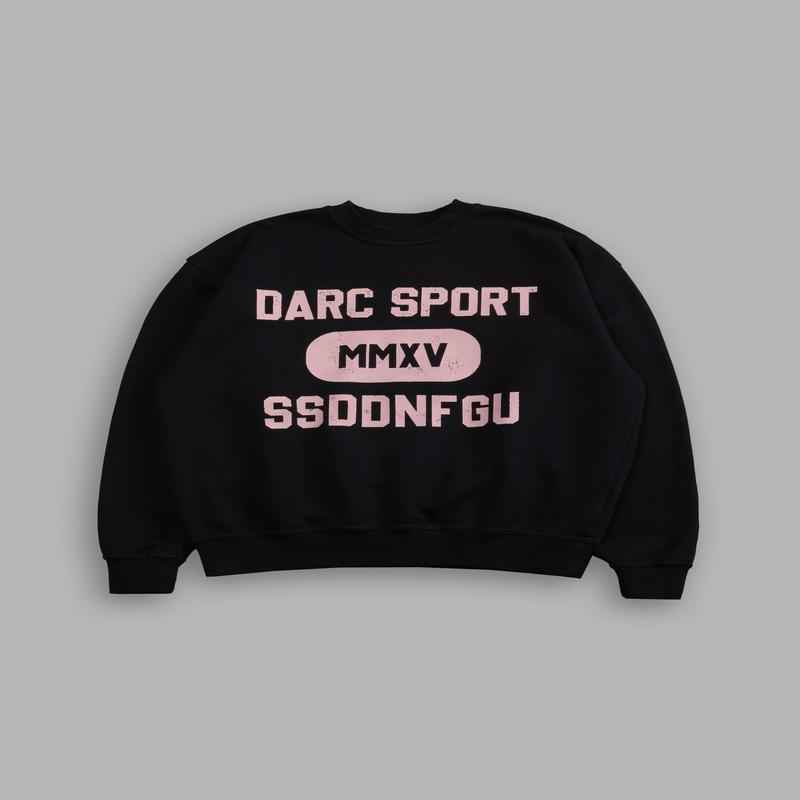 Wolves Forever London Crewneck in Black/Pink