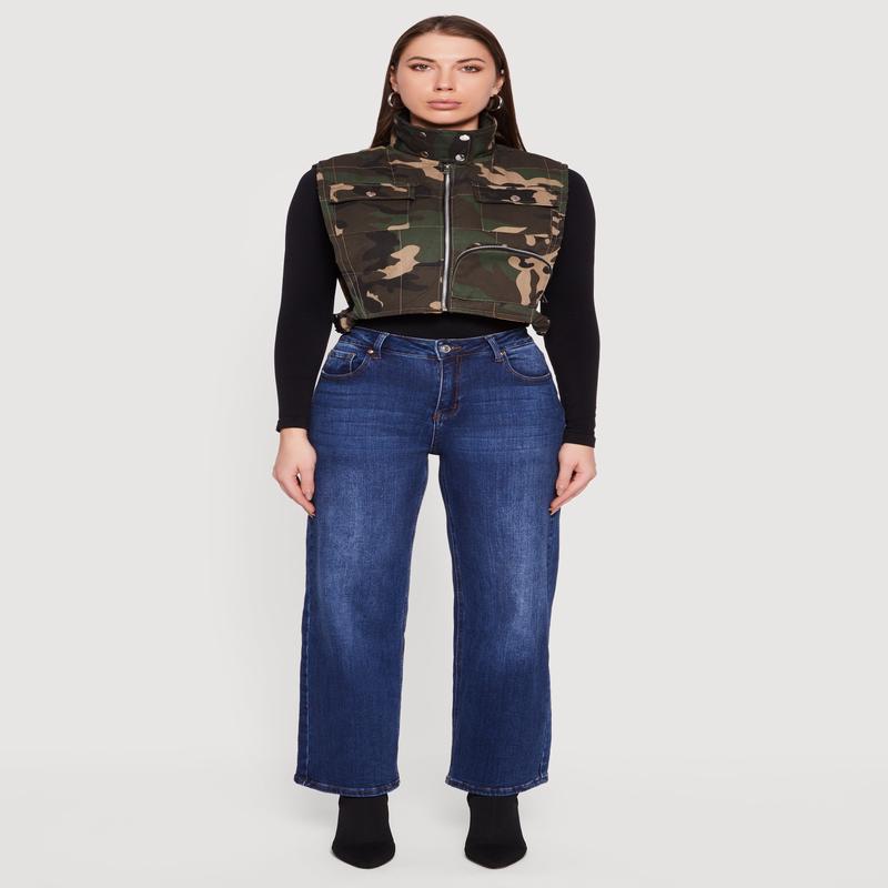 Zip Front Mock Neck Cropped Camouflage Vest