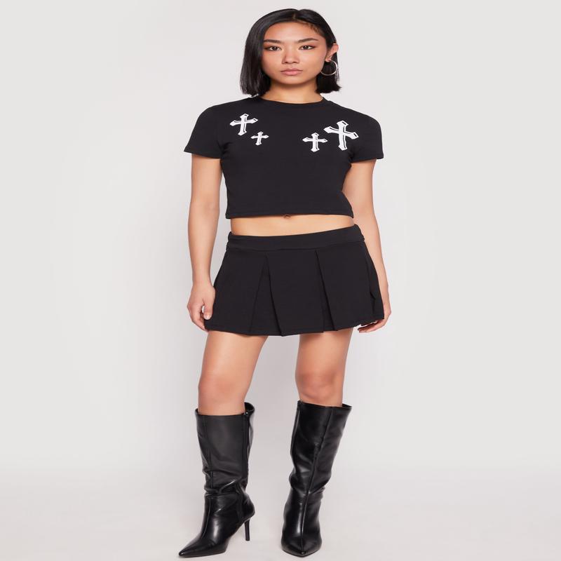 Cell Phone Pocket Pleated Skort