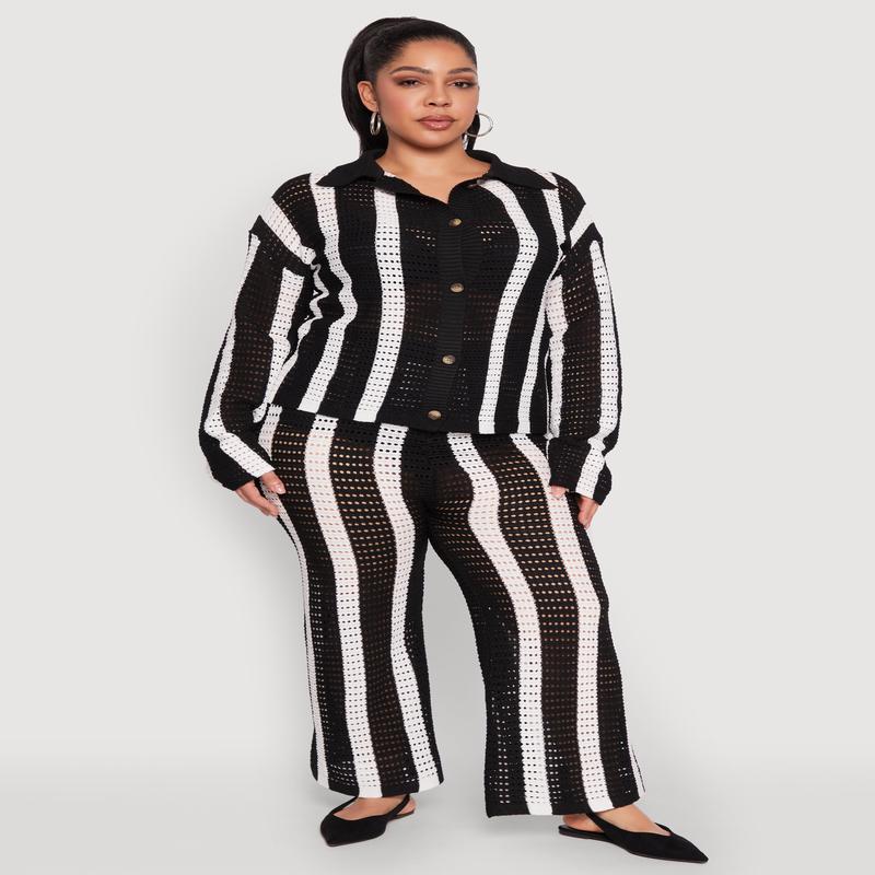 Plus Size Daisy Striped Crochet Pants