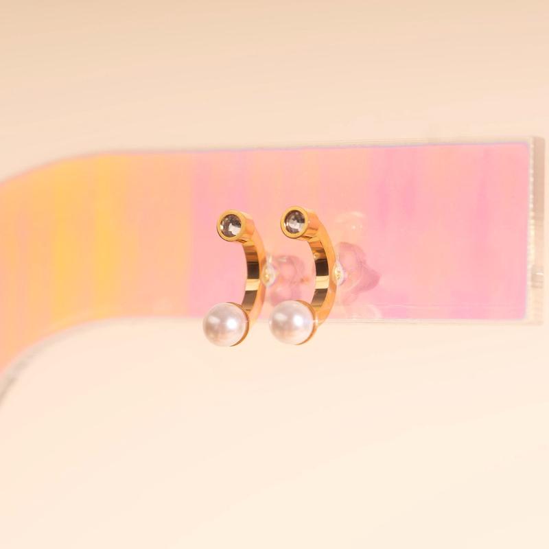 Arc and Pearl Stud Earrings