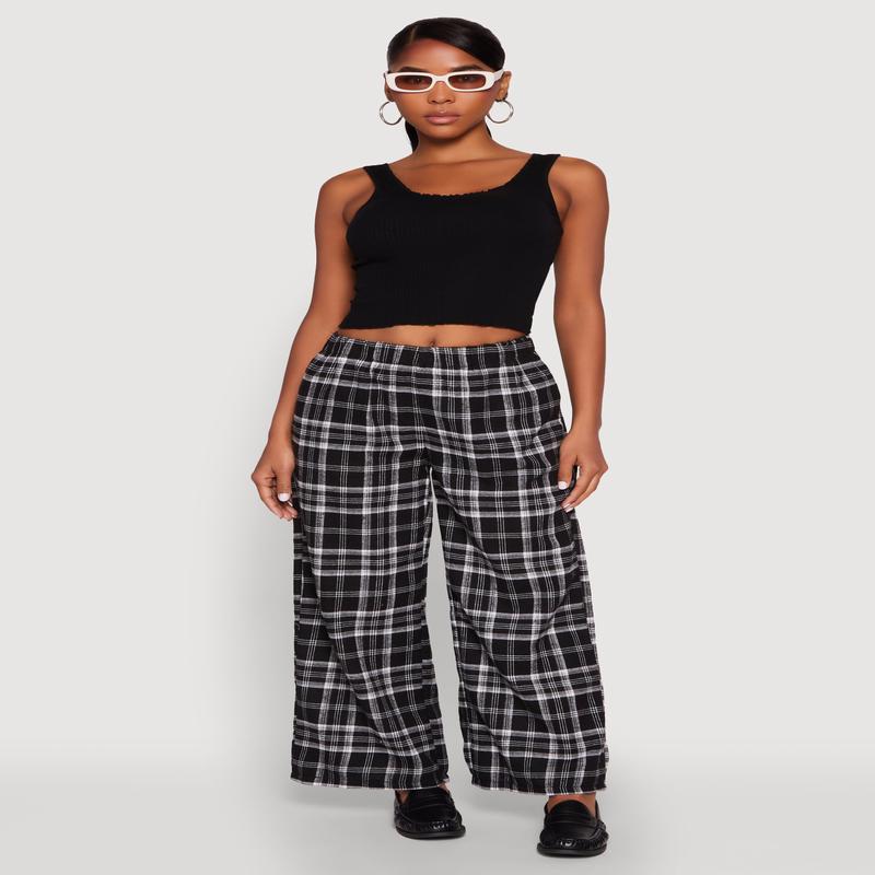 Crochet Trim Rib Knit Tank Top