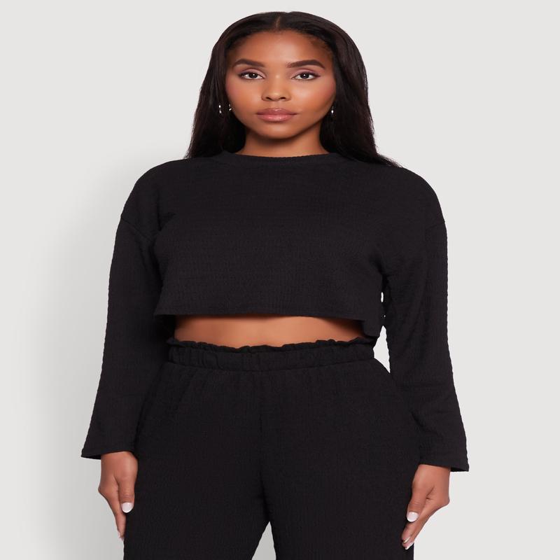 Trendy Textured Knit Long Sleeve Crop Top