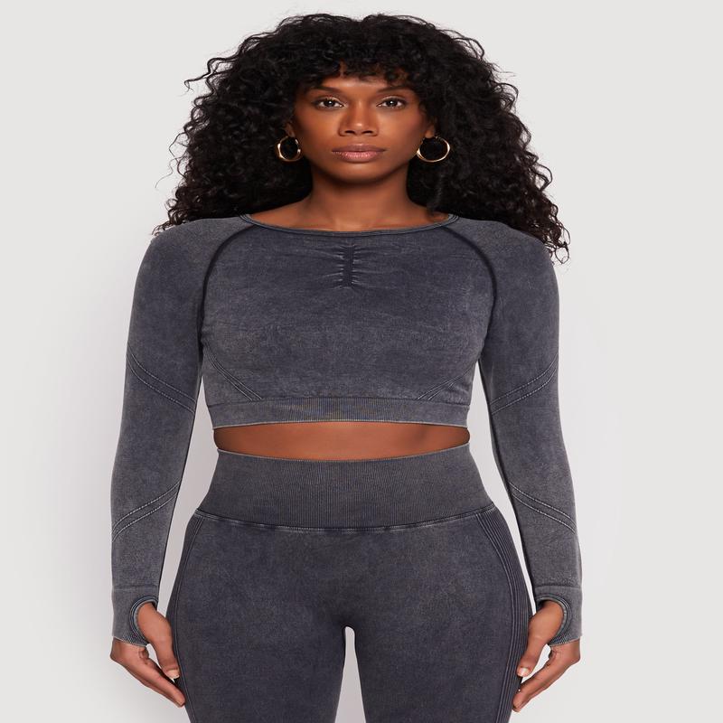 Daisy Seamless Acid Wash Long Sleeve Crop Top