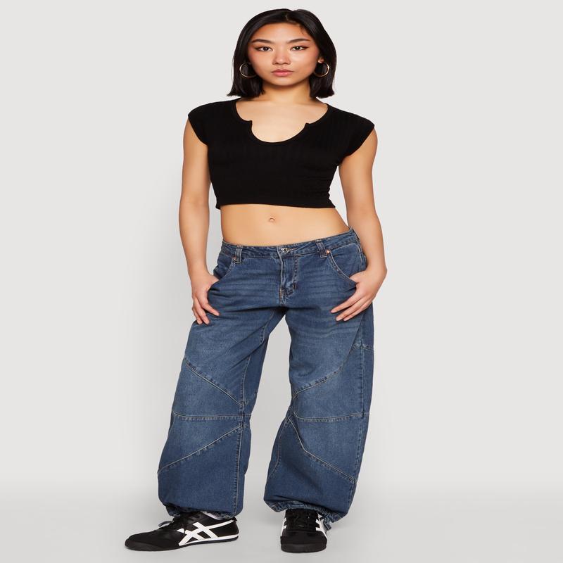 Seamless Notch Neck Crop Top