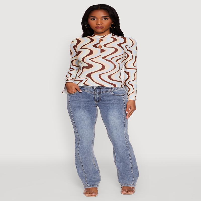 Wavy Print Mock Neck Keyhole Detail Blouse