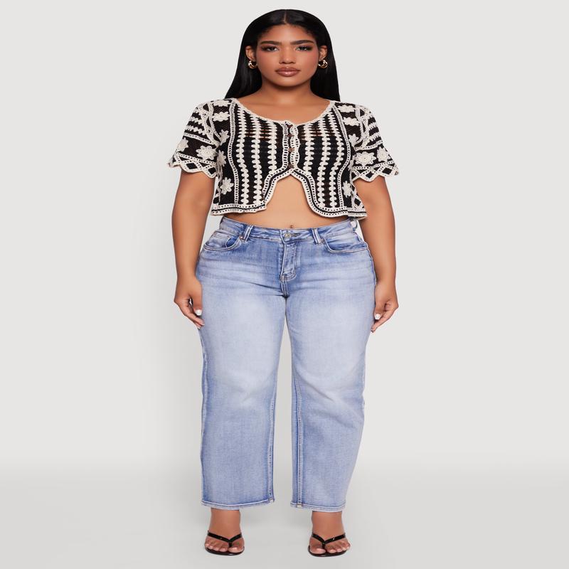 Color Blocked Crochet Button Front Scalloped Trim Crop Top