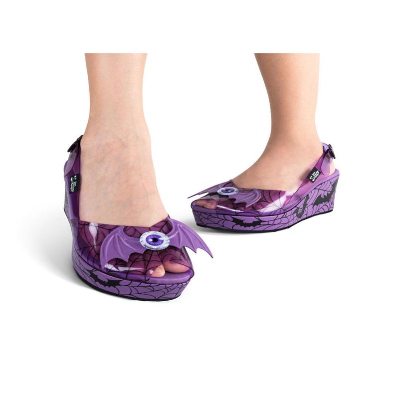 Chocolaticas Gloomy Gaze Women's Sandal