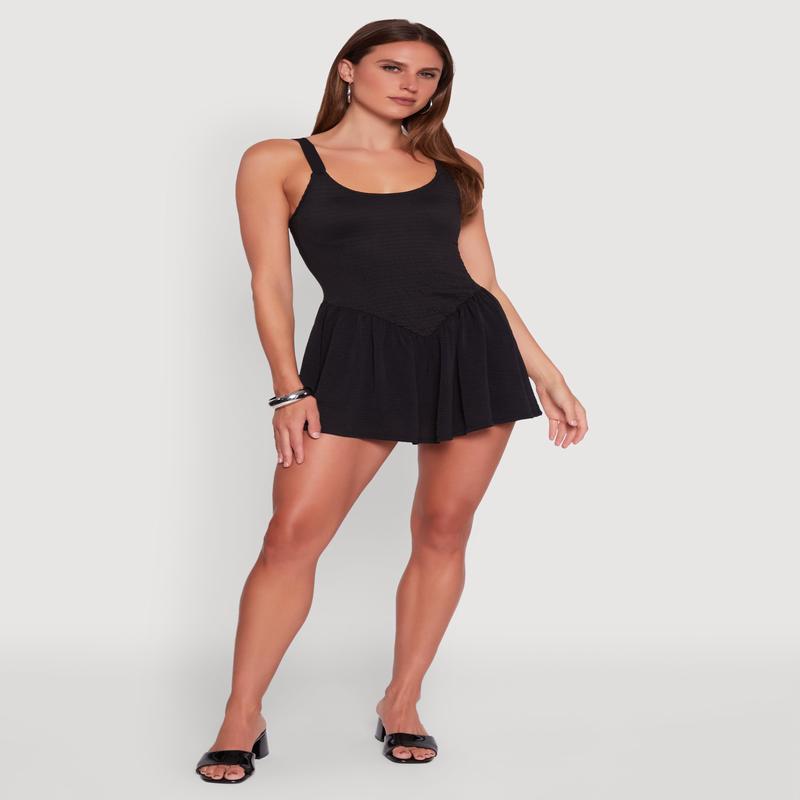 Chic Scoop Neck Sleeveless Skater Dress