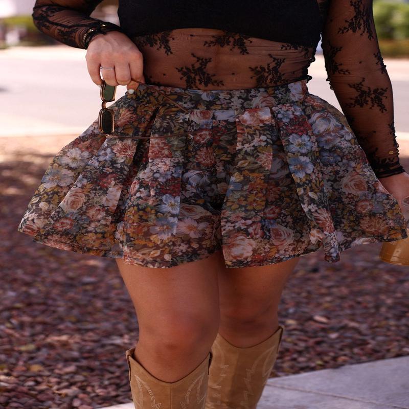 Black Floral Pleated Mini Skort