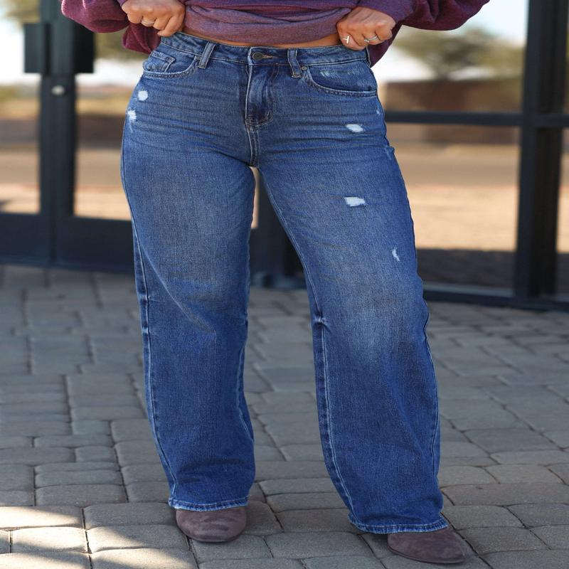 Bayeas Medium Wash Relaxed Straight Leg Jeans