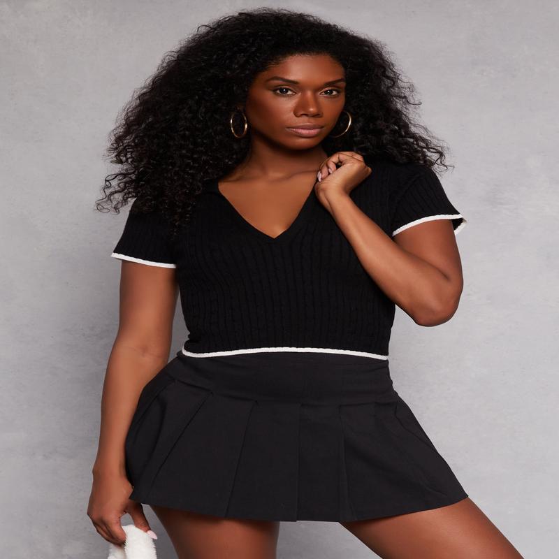 Iris Contrast Trim Polo Crop Top