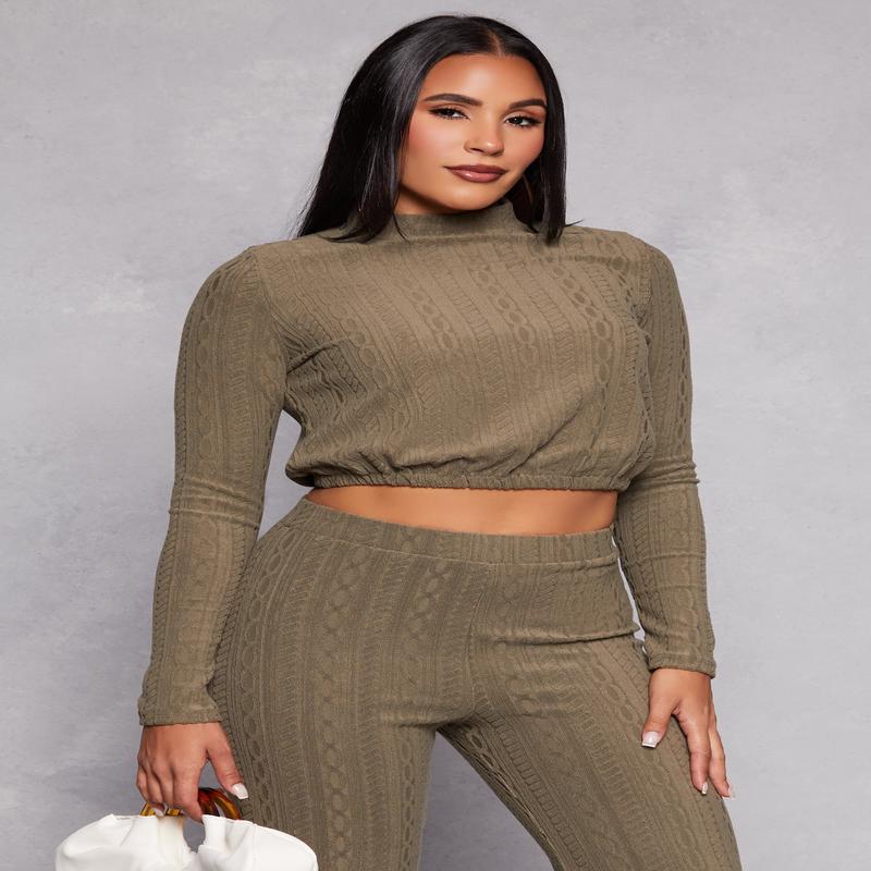 Cable Knit Long Sleeve Crop Top