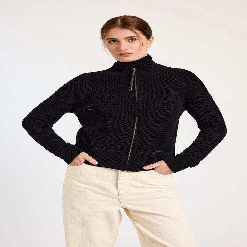 Brodie Wispr Paige Bomber