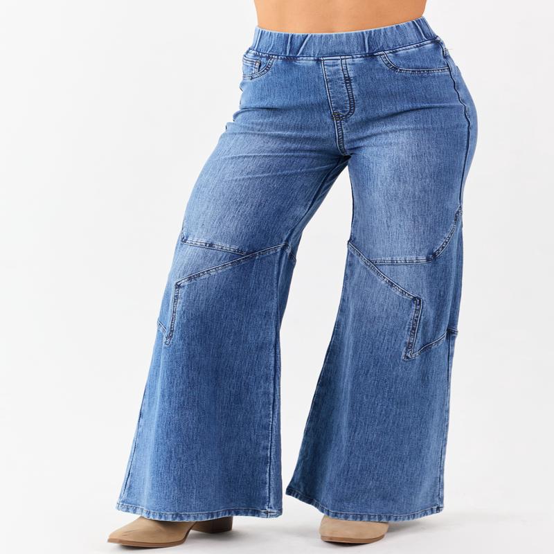 Saige Medium Wash Star Stretchy Wide Pull On Jeans