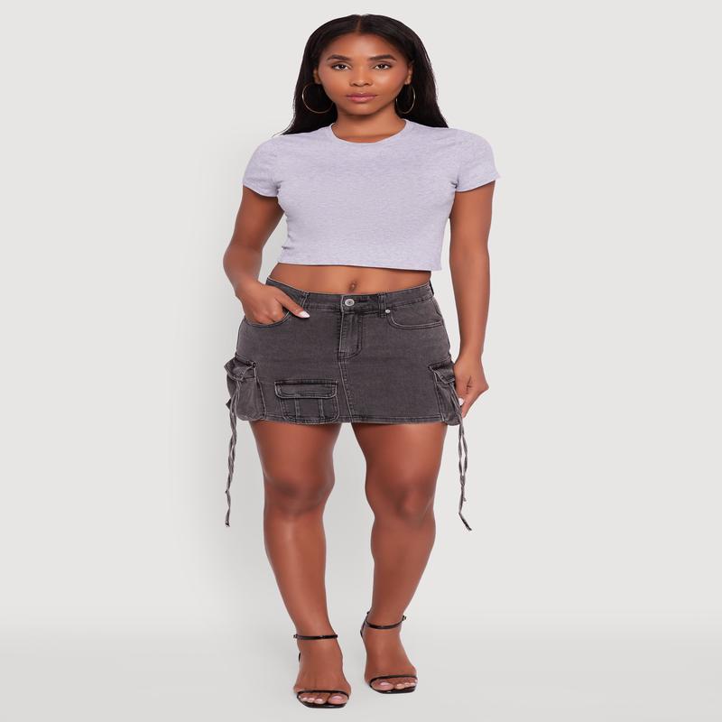 Trendy Mid Rise Mini Denim Skirt with Cargo Pockets