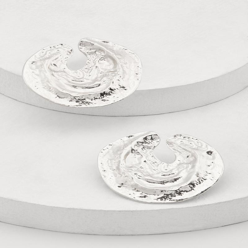 Metallic Circle Drop Earrings